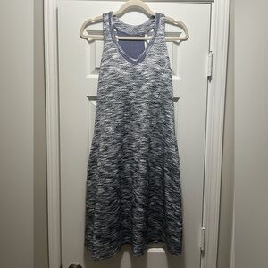 MPG Gray & Purple Athletic Dress Racerback with Pockets Size Medium